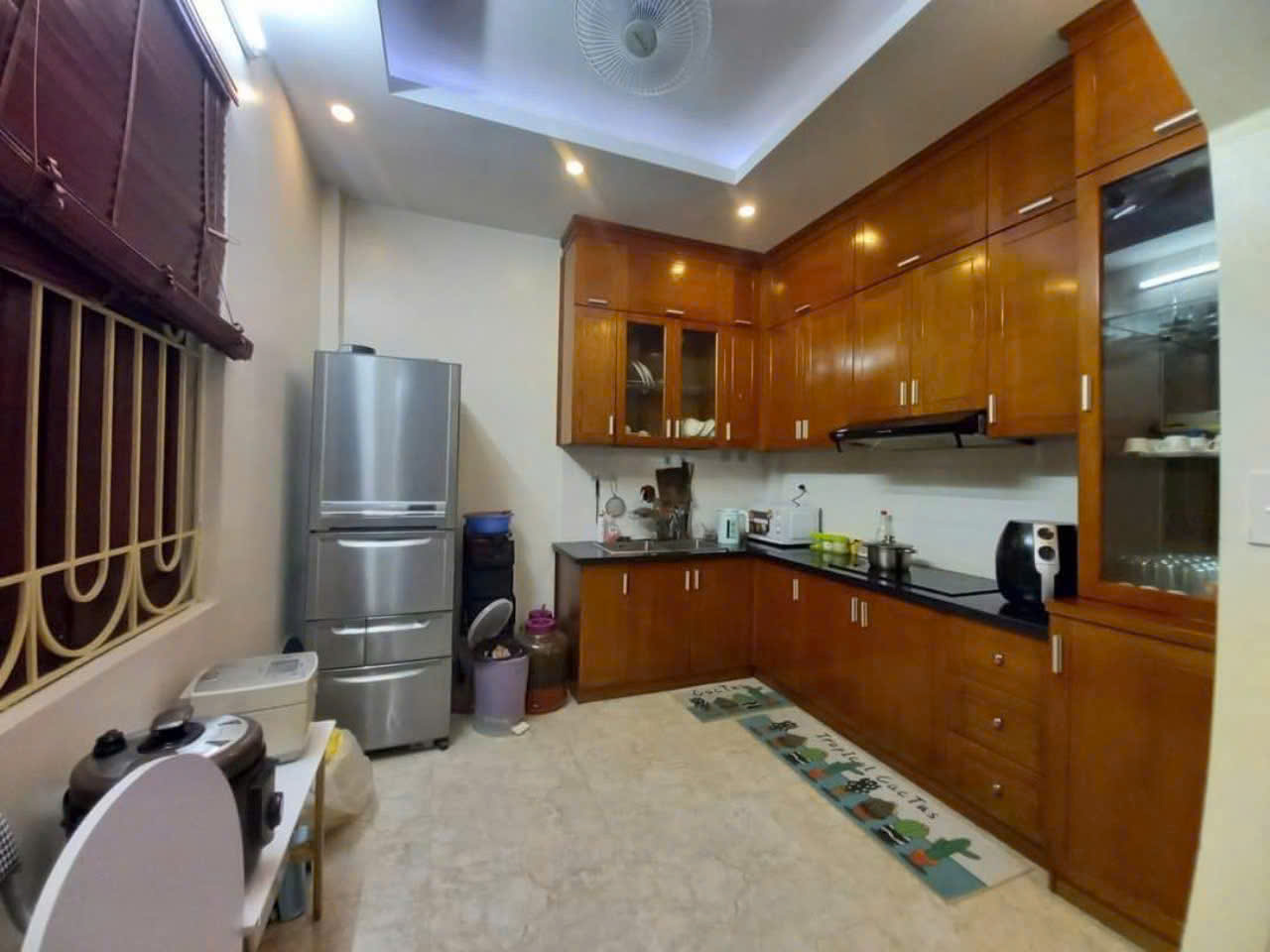 Cho thuê nhà ngõ 553 Giải Phóng, 4 tầng x 45m2, 5PN, 15 Triệu làm văn phòng, KD online - Ảnh 1